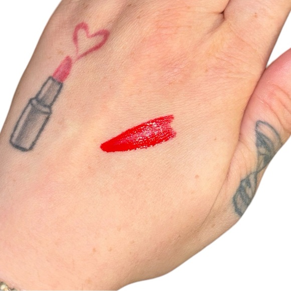 Christian Dior | Rouge Dior Forever Liquid Lipstick 💄 NIB 999 Red Laquer - Picture 3 of 5